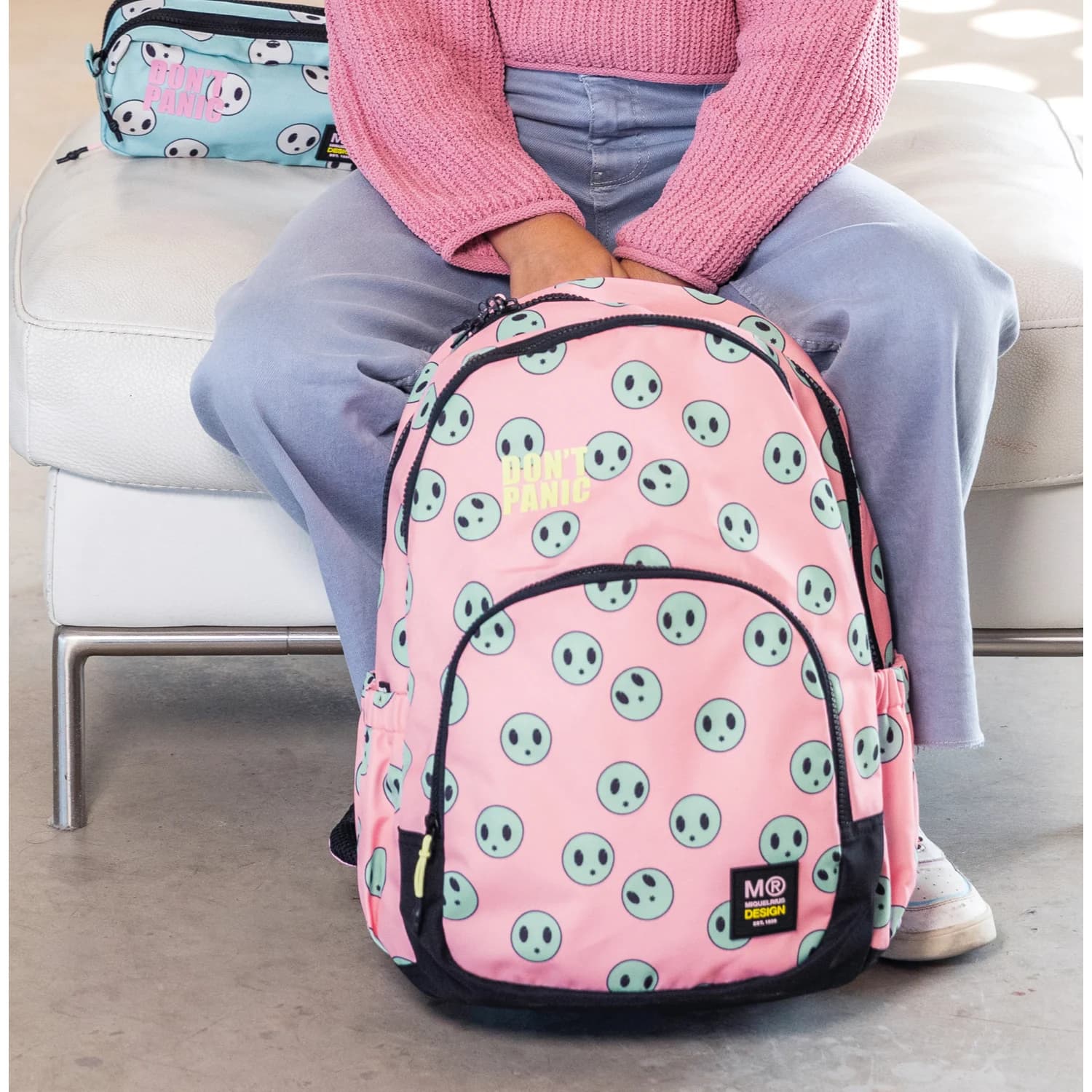 MR19287_11_Mochila-Triple-Oslo-Recicl-27L-DONTPANIC_edited.jpg