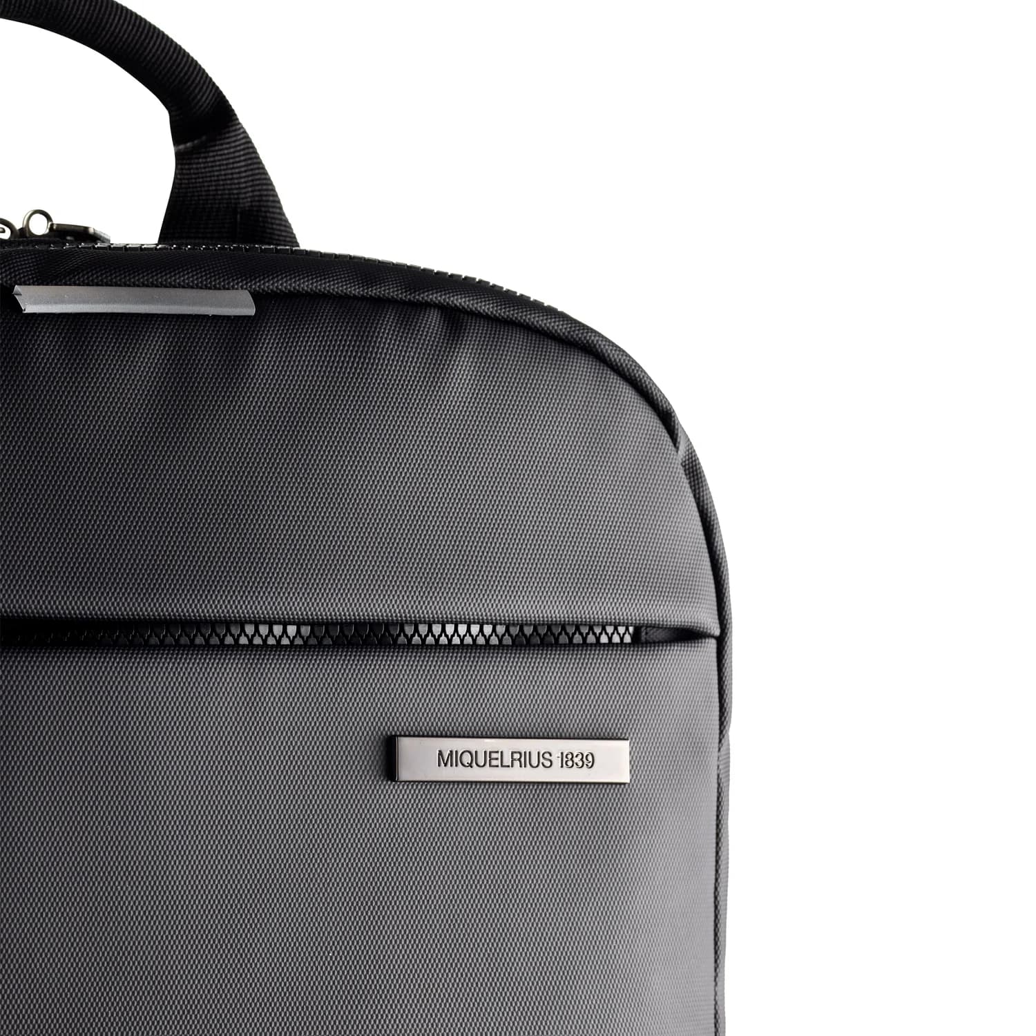 MR16982_08_Mochila_Peq_Negra_BAGTOWORK.jpg
