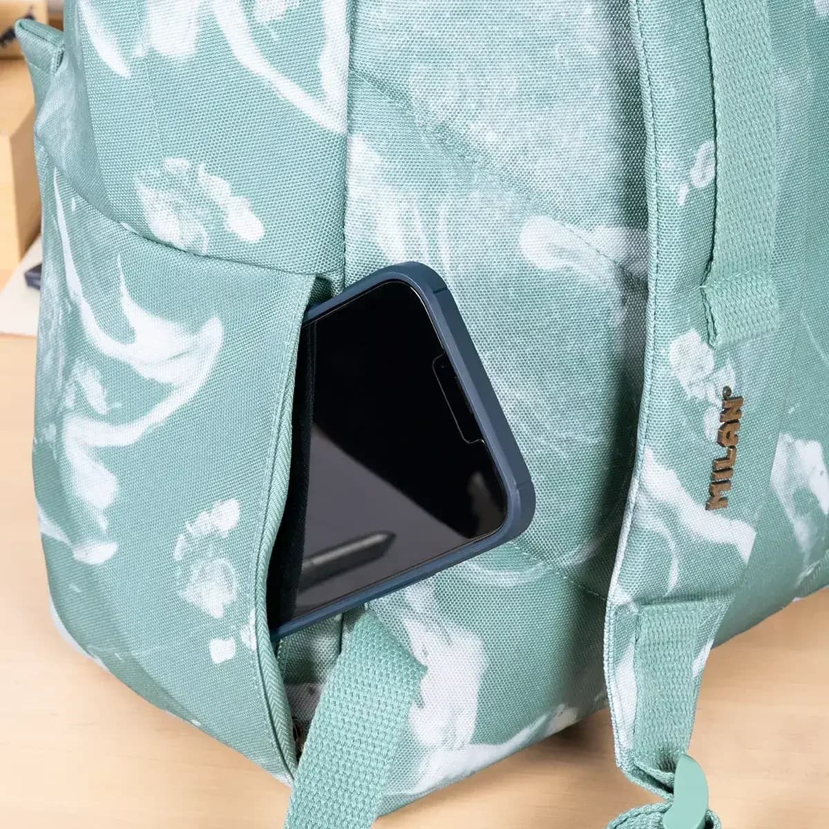 Mochila escolar 22L Lava Verde 4.webp